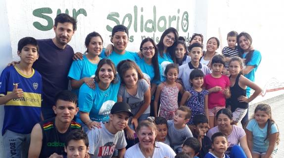 VISITA AL COMEDOR “LOS ÁNGELES NOS MIRAN” VISITA AL COMEDOR “LOS ÁNGELES NOS MIRAN”